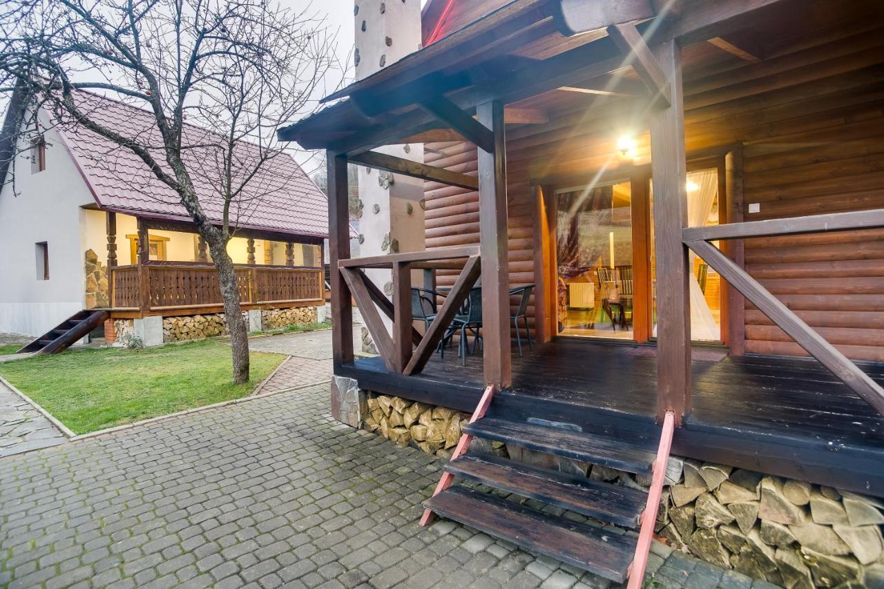 Private House Scherbovets Zhdeniievo Exterior photo